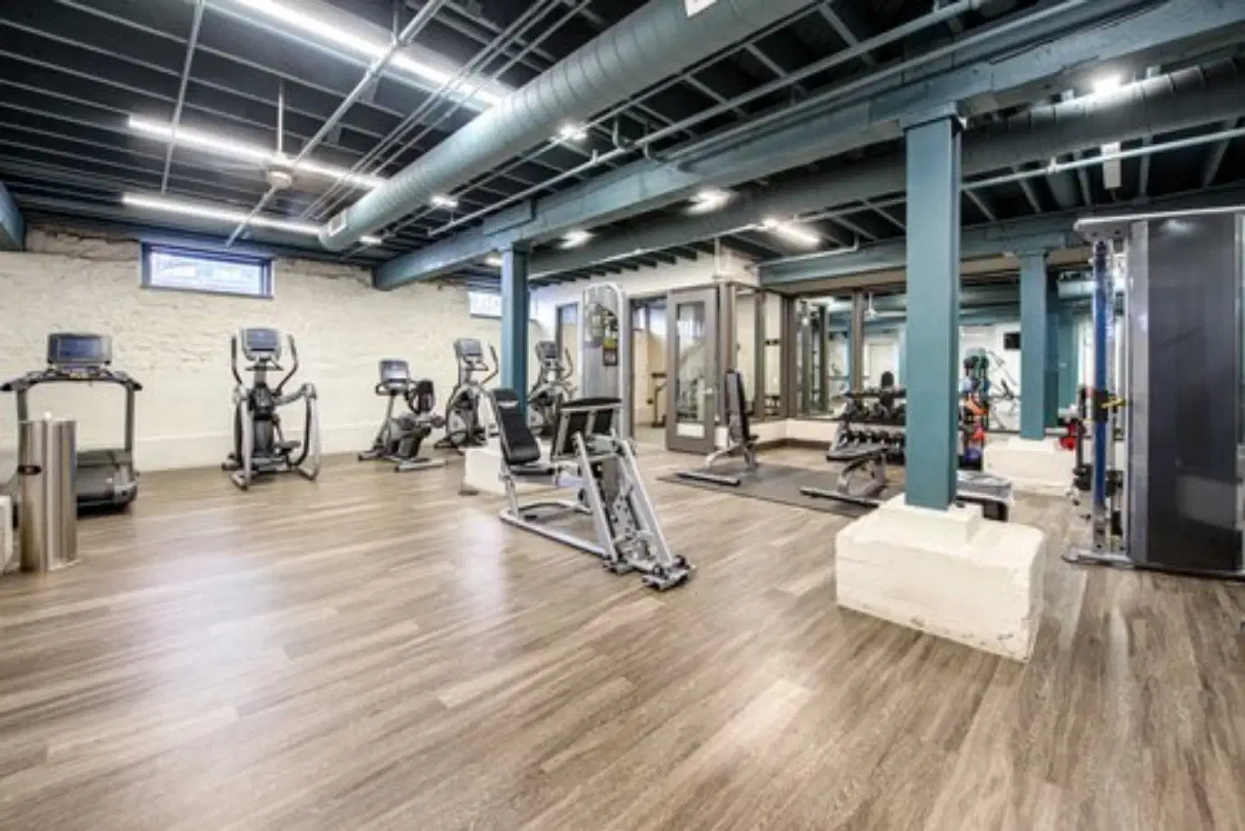 Normandy, Columbus – Amenities