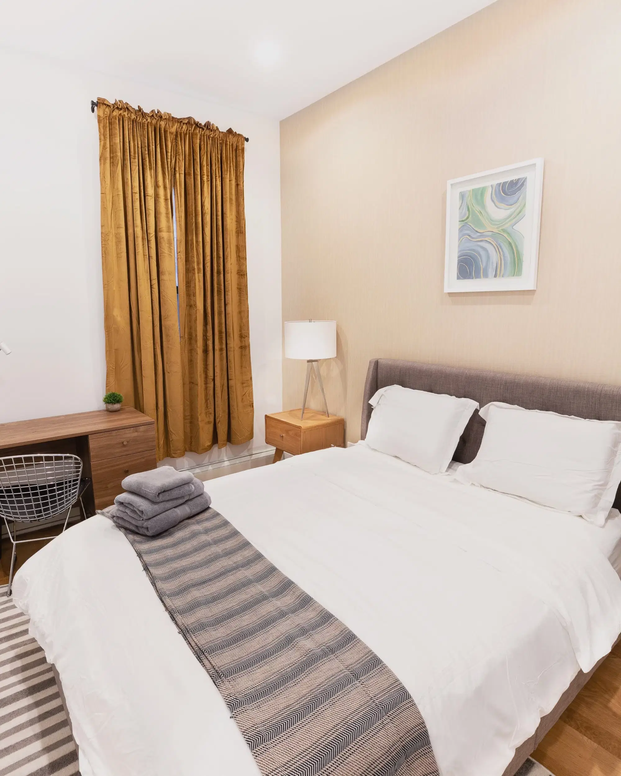 June Homes 10026, New York – #108B: Central Park