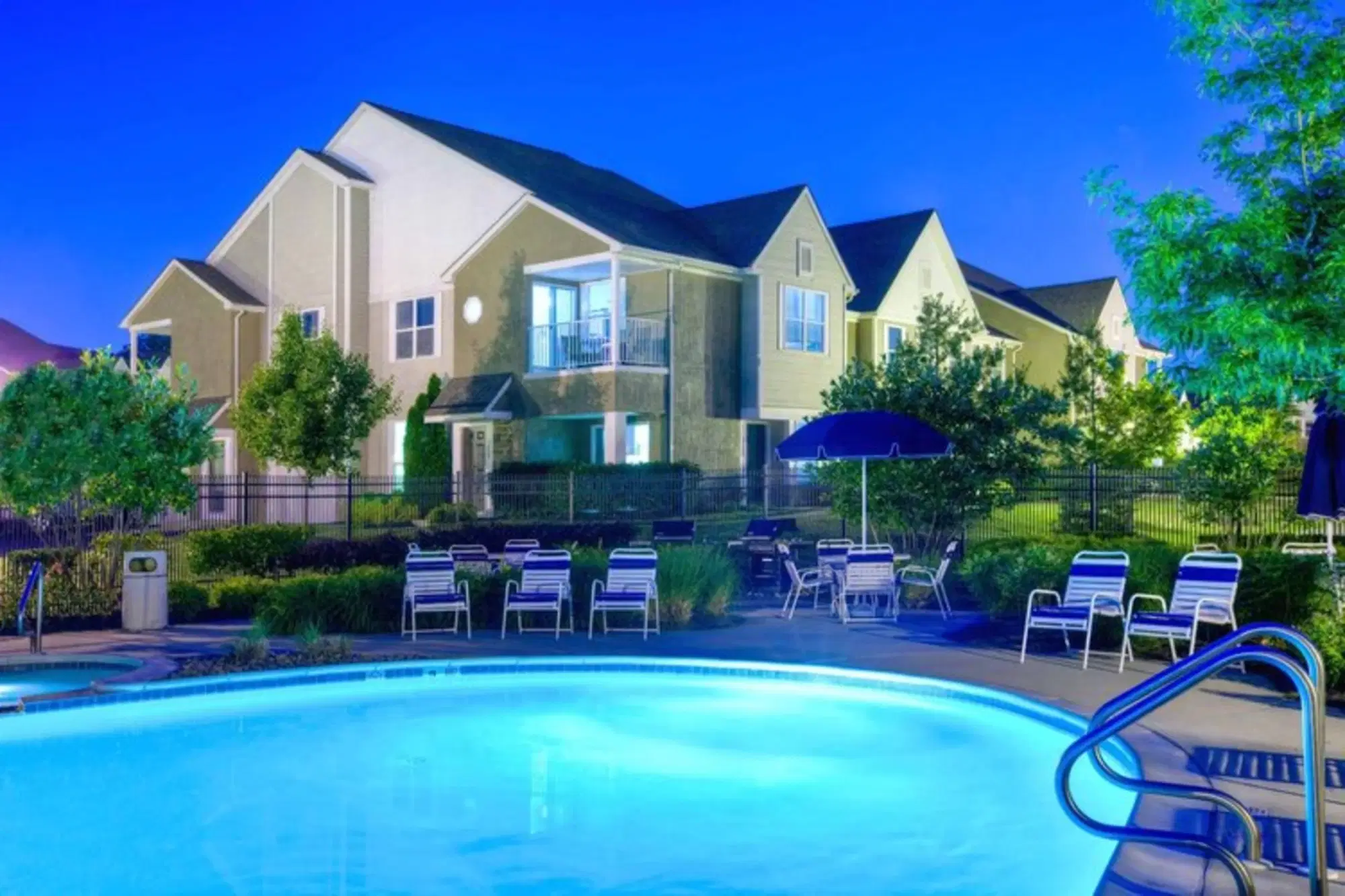 Burrough’s Mill, Cherry Hill – Amenities