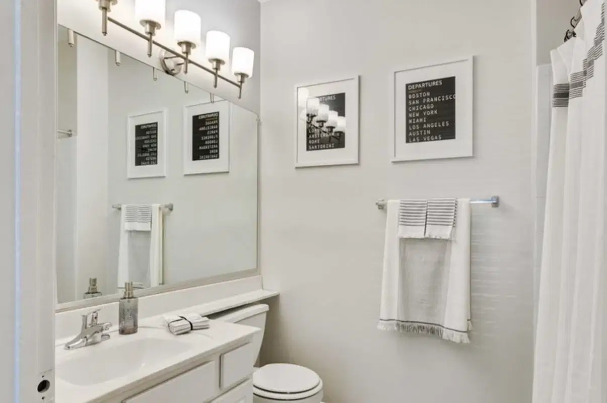 Spring House at Brandywine, West Chester – Bathroom