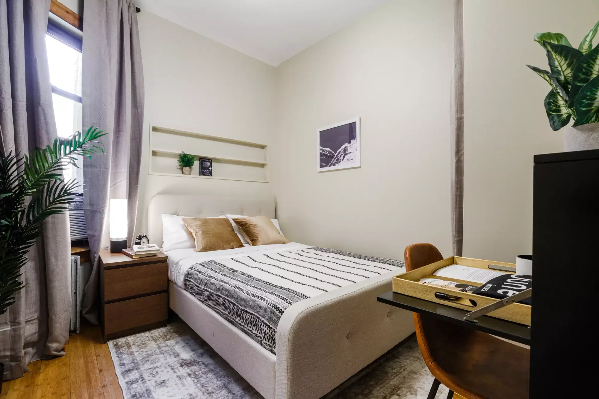 June Homes 10036, New York – #216A: Hell's Kitchen