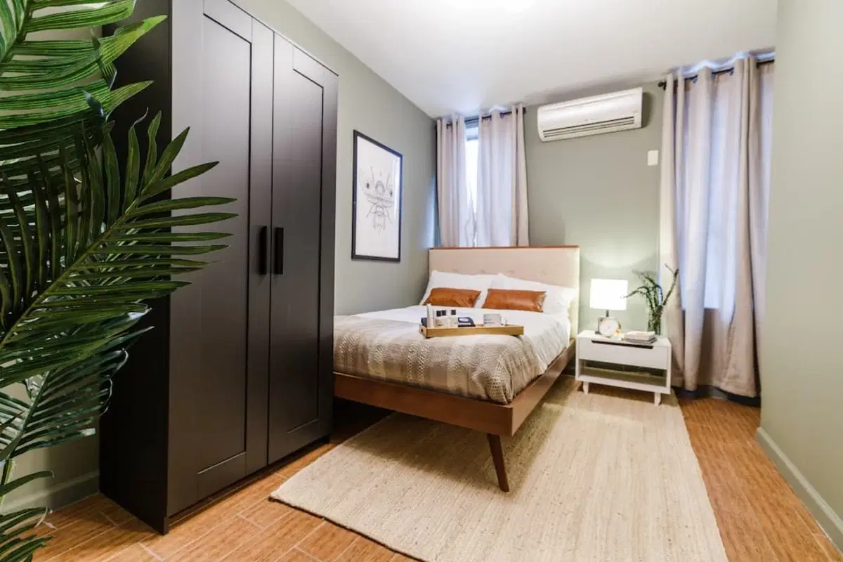 June Homes 10002, New York – #268B: Chinatown