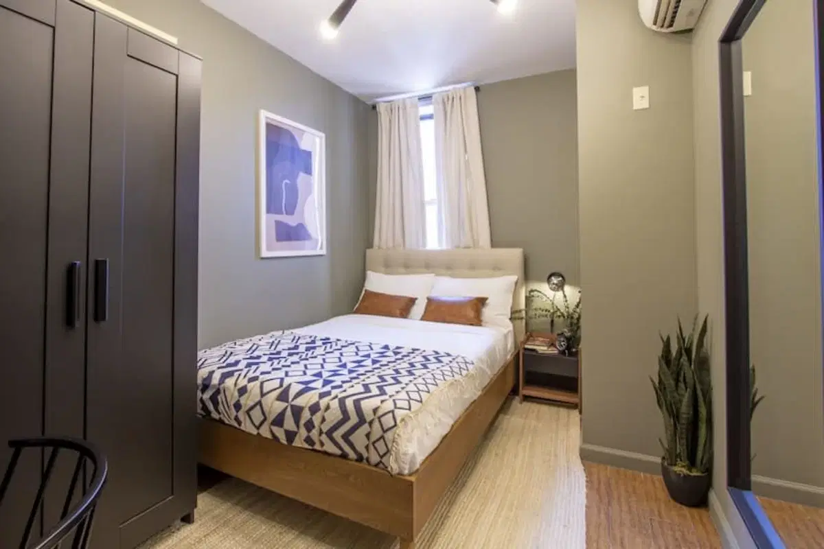 June Homes 10002, New York – #269C: Chinatown