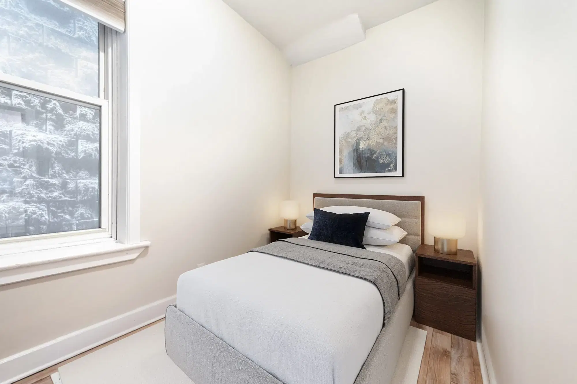 June Homes 60622, Chicago – #1240B: East Ukrainian Village