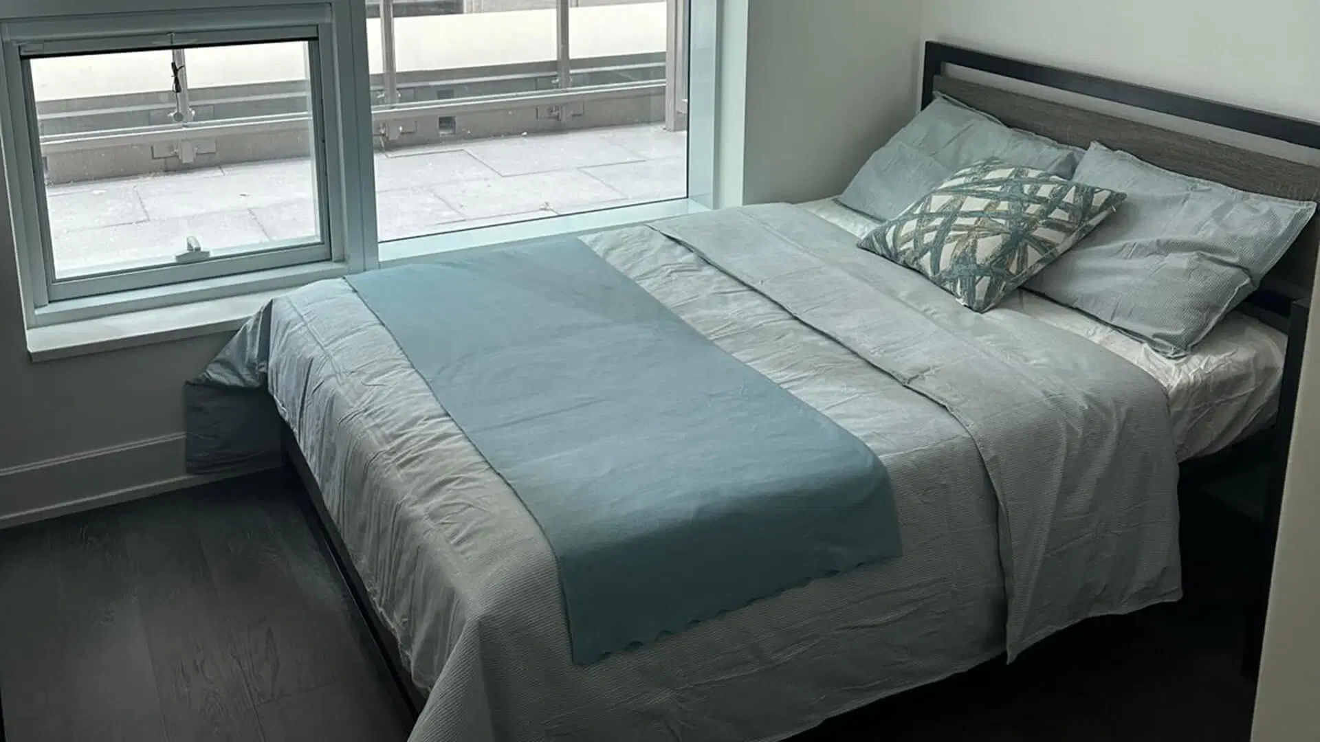 Liwinco Entertainment District, Toronto – Deluxe Room | 423