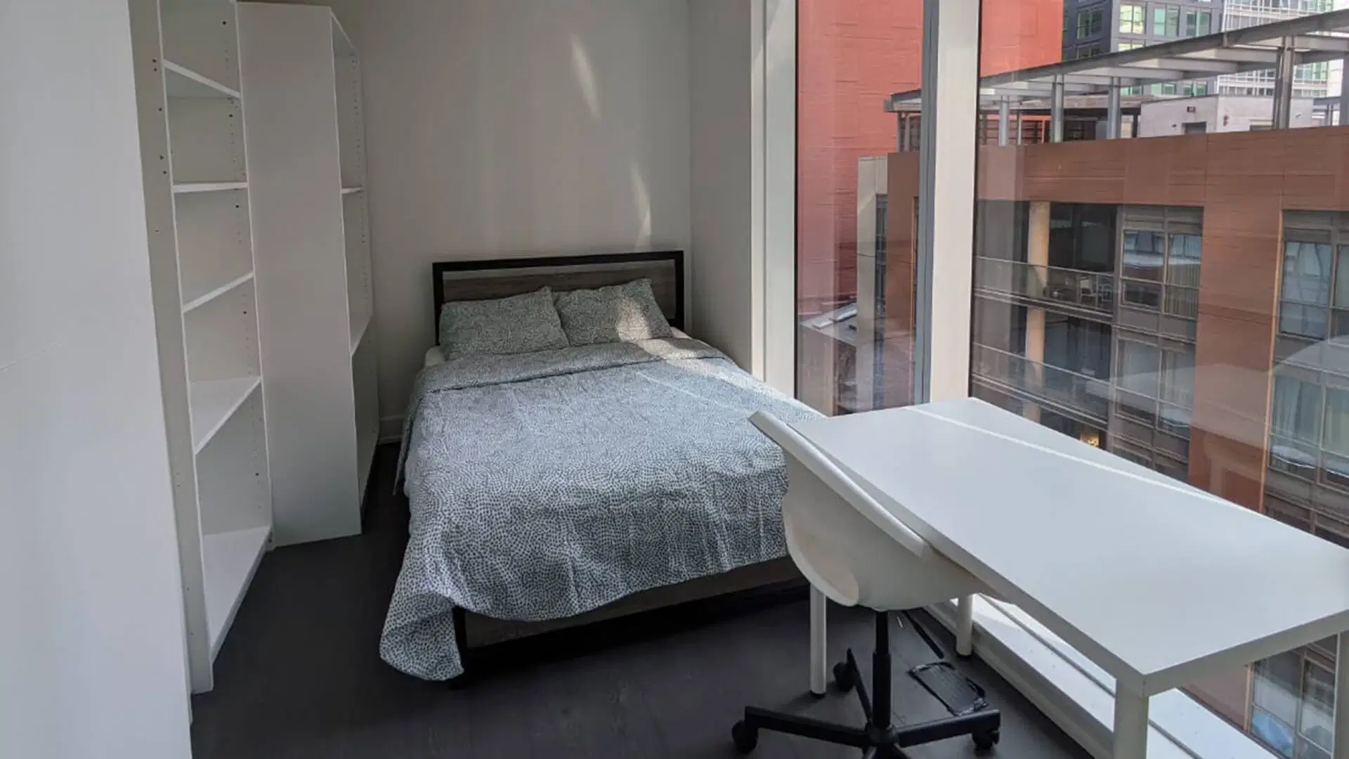 Liwinco Entertainment District, Toronto – Flex Plus | 423