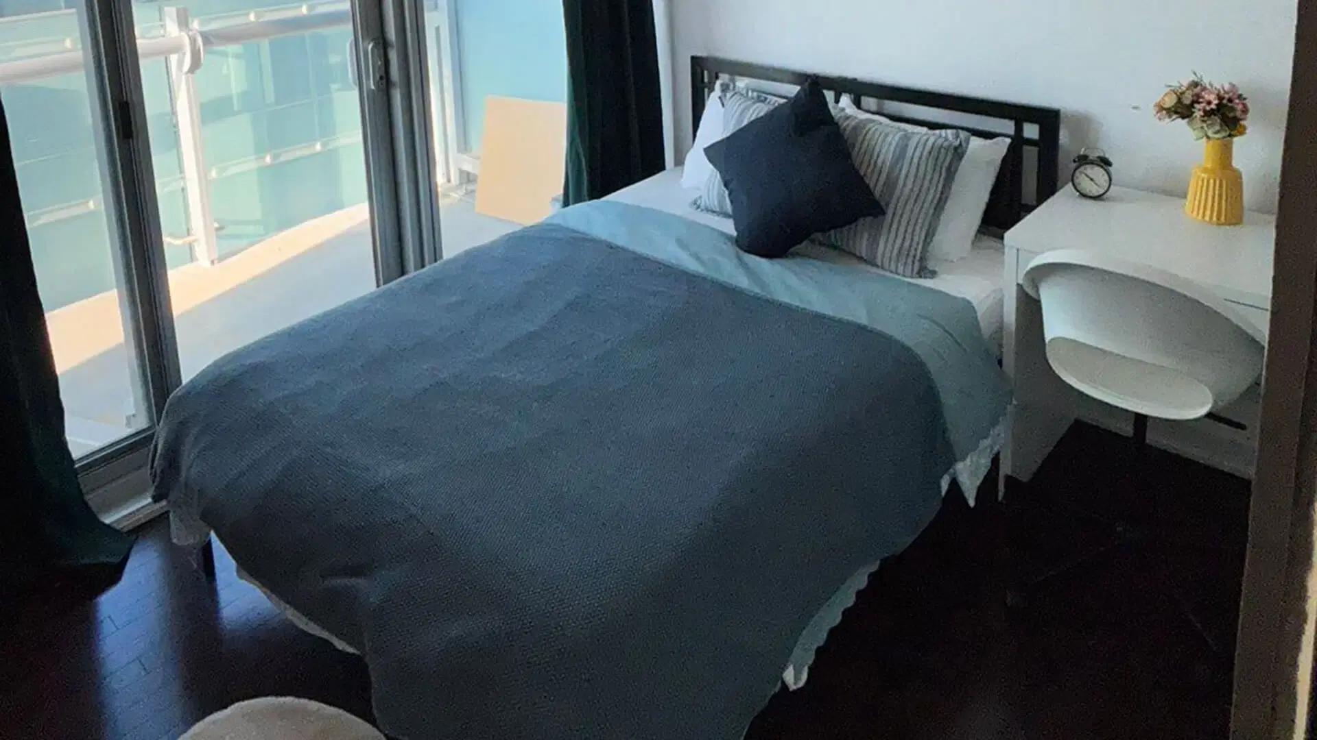 Liwinco Waterfront, Toronto – Master Room | 1308