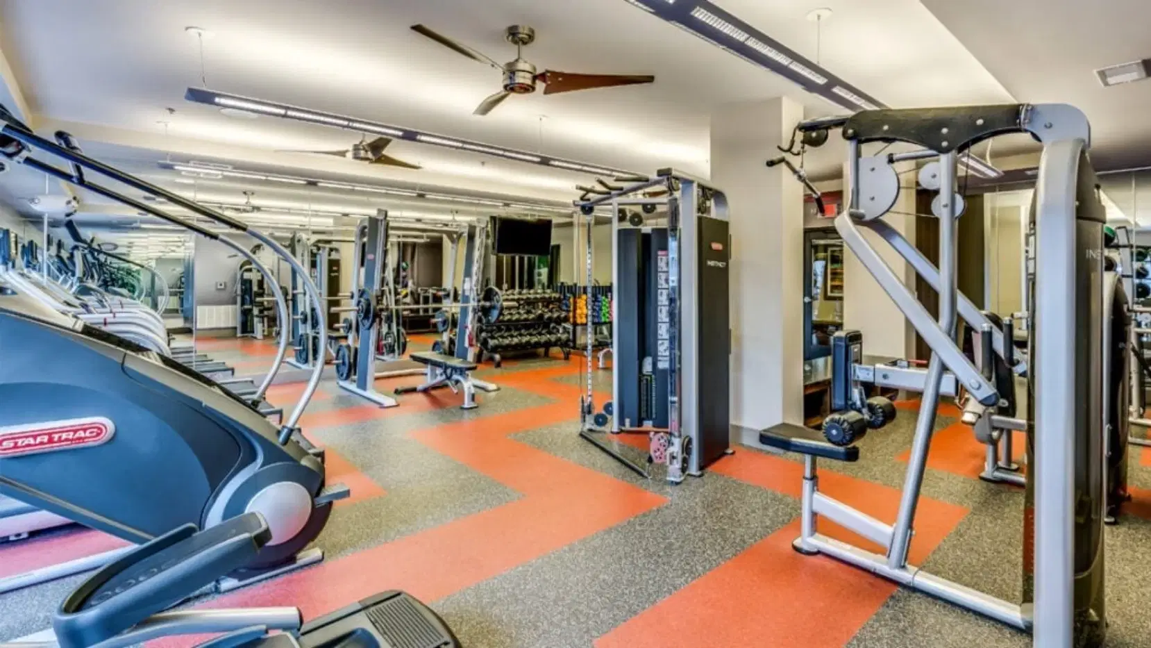 Todd, Columbia – Amenities