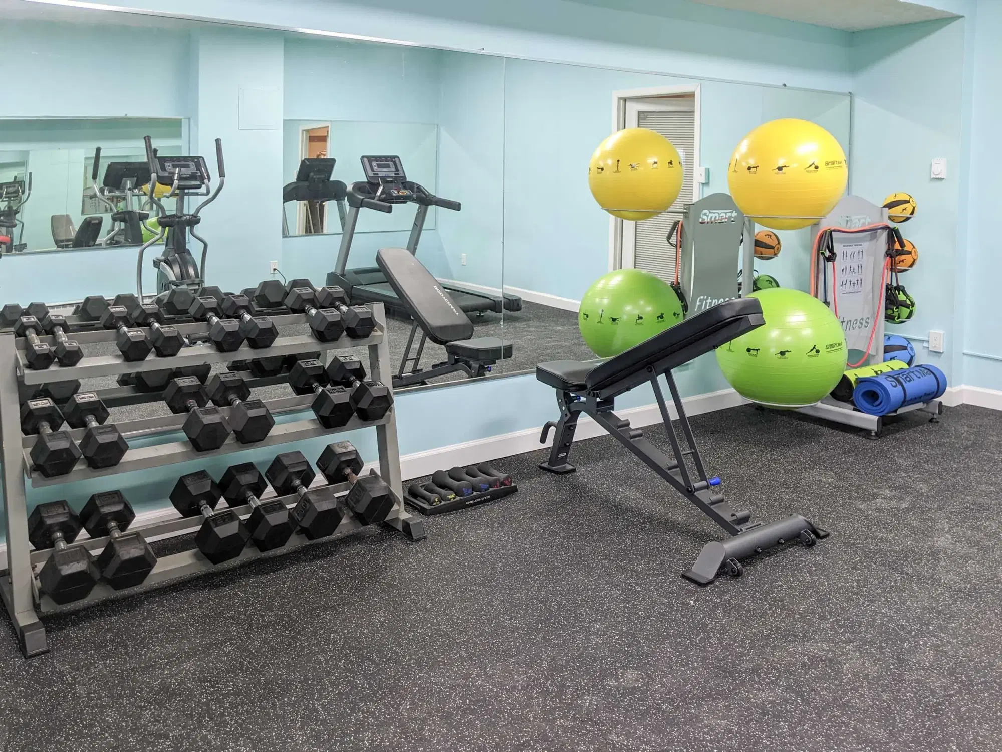 Flats On The Row, Newport – Amenities