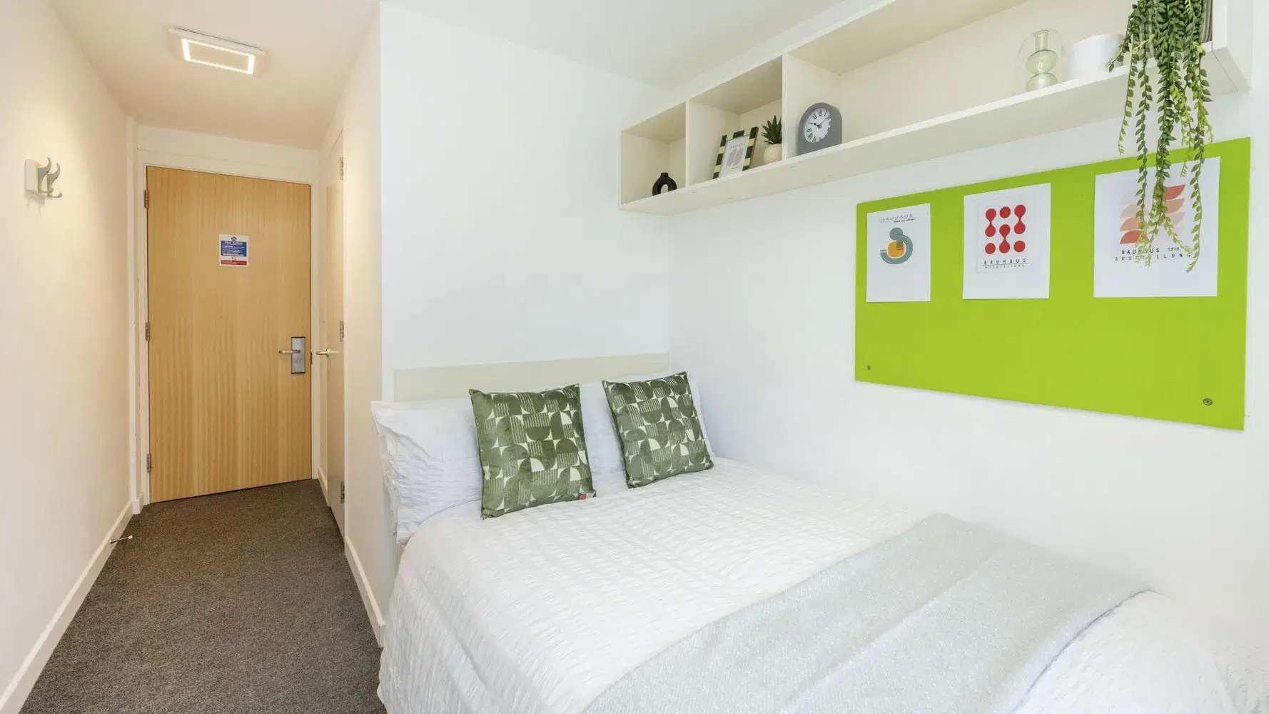 Hollingbury House, Brighton – Premium Ensuite
