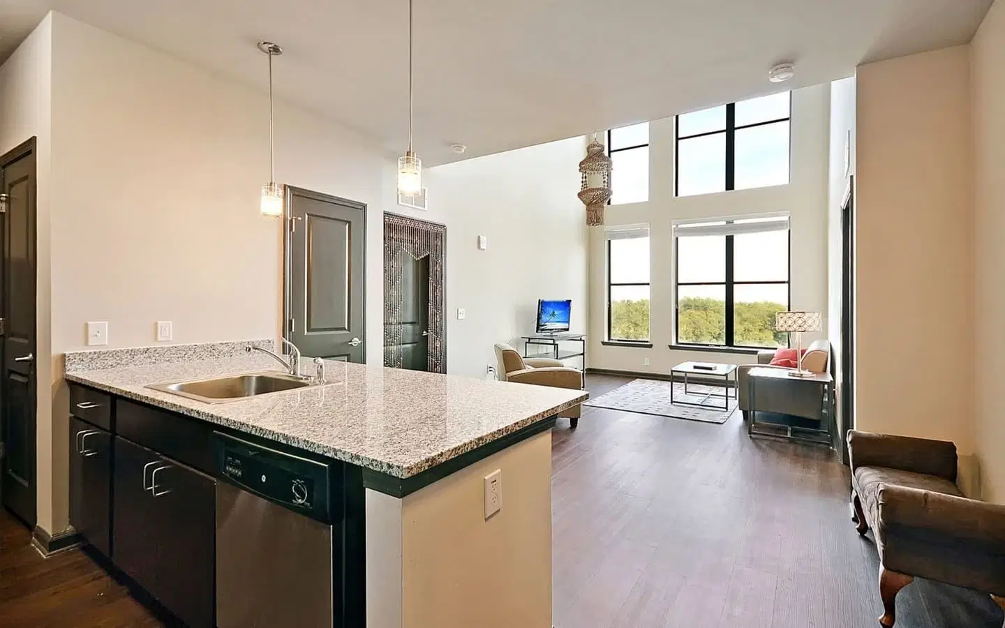 930 NoMo, Charleston – Common Area