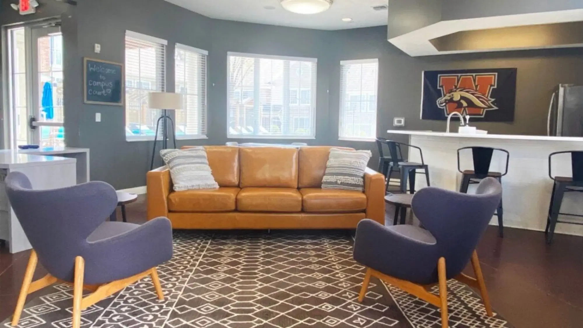 Campus Court At Knollwood, Kalamazoo – Common Area