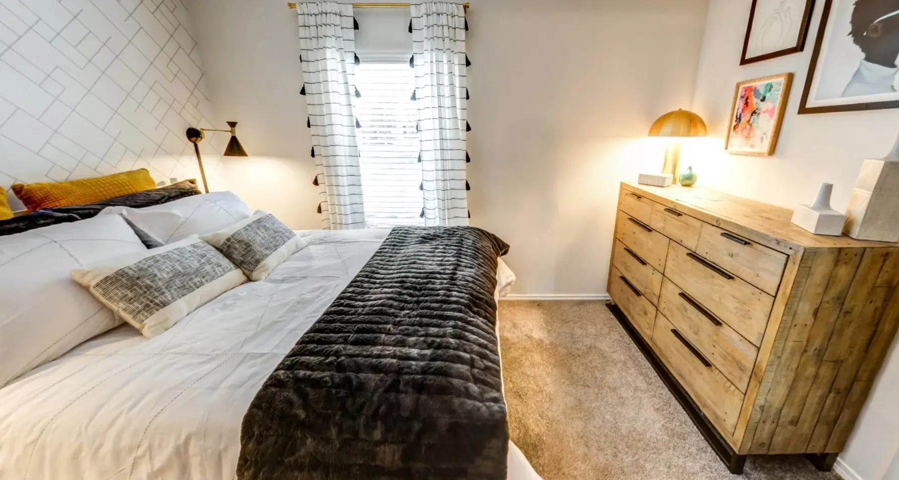 Bracken House North Shore, Pittsburgh – A3 - 1 Bed 1 Bath