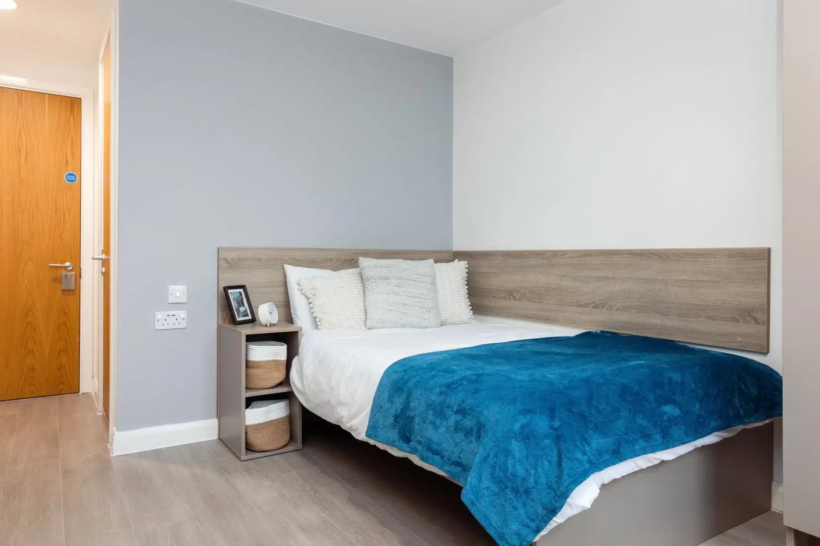 Skyline, Bournemouth – Silver En Suite (Lower Floors)