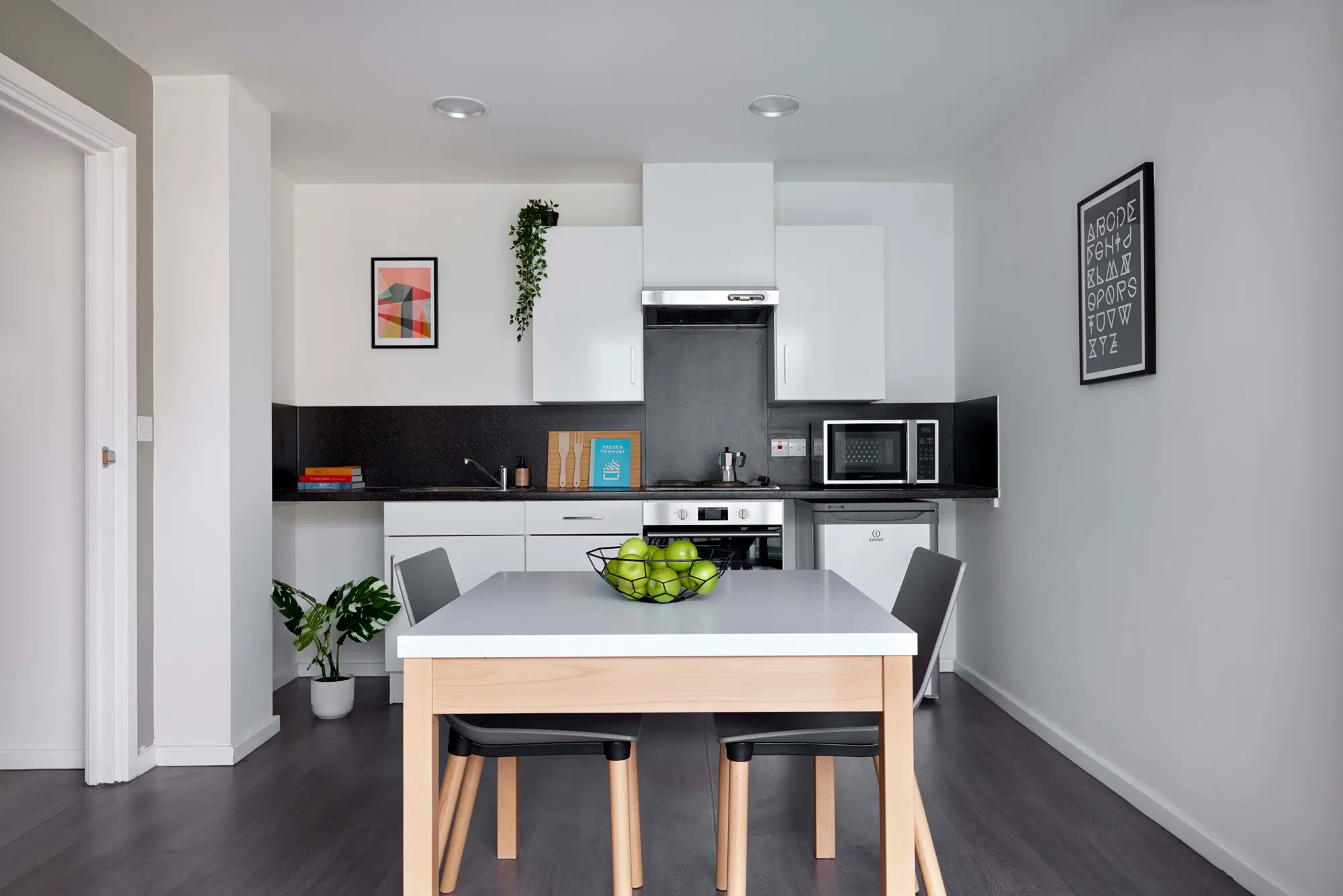 Sharman Court, Sheffield – Kitchen