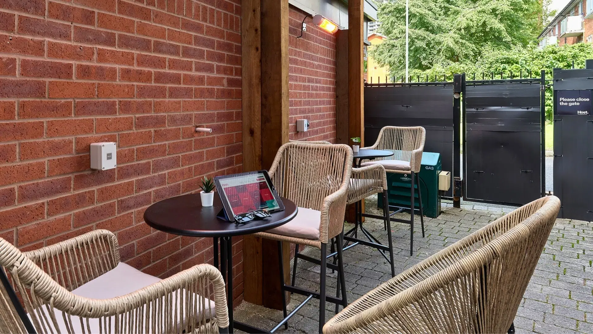 Cavendish Place, Manchester – Amenities