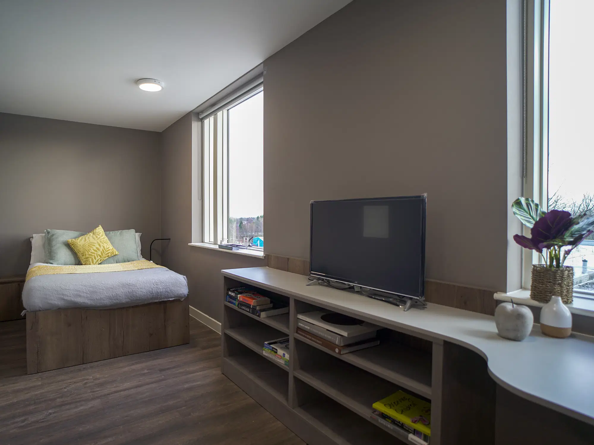 800 Bristol Road, Birmingham – Deluxe Studio