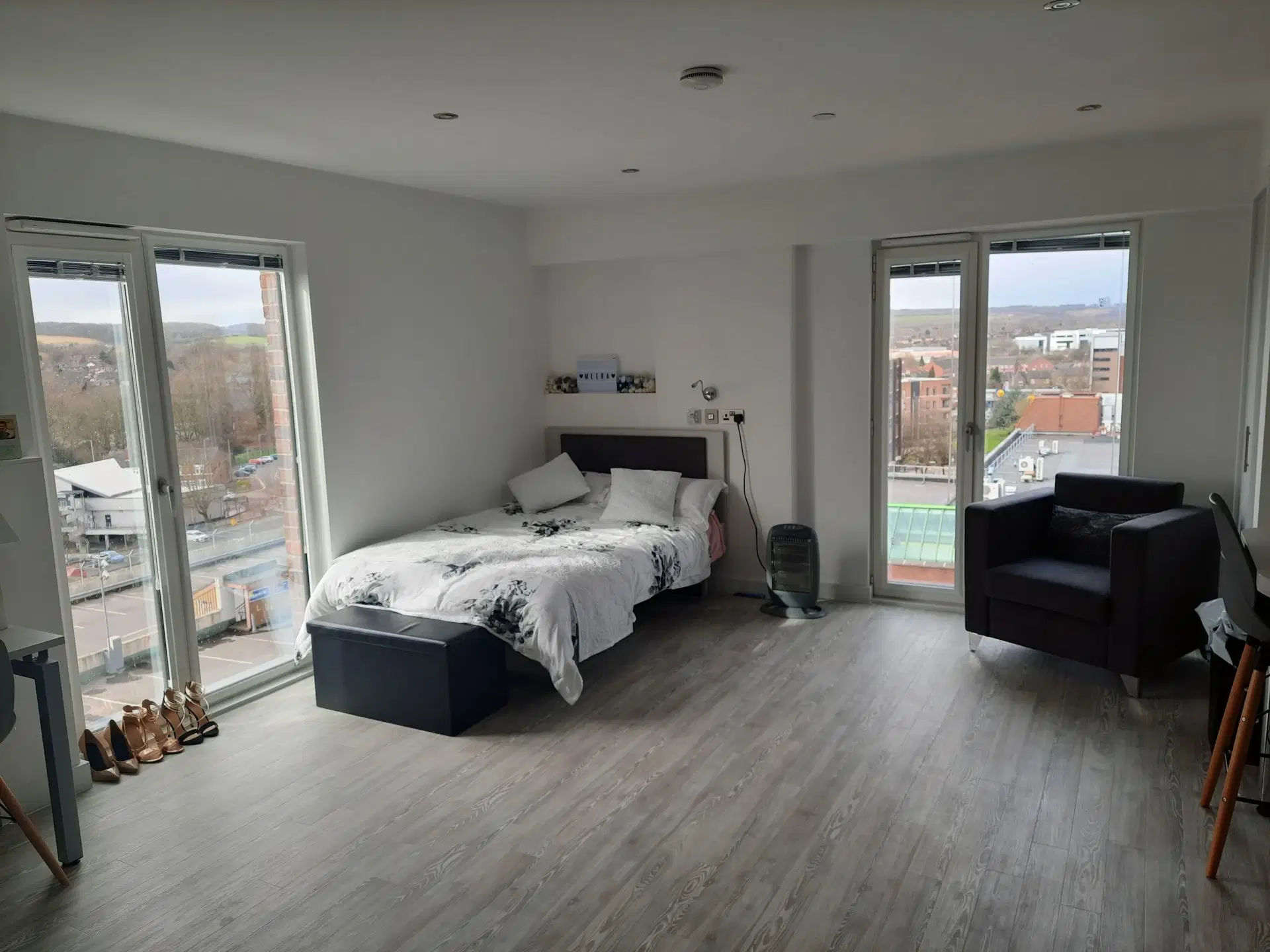 The Metropolis, Newcastle Under Lyme – Premium Plus Studio DDA