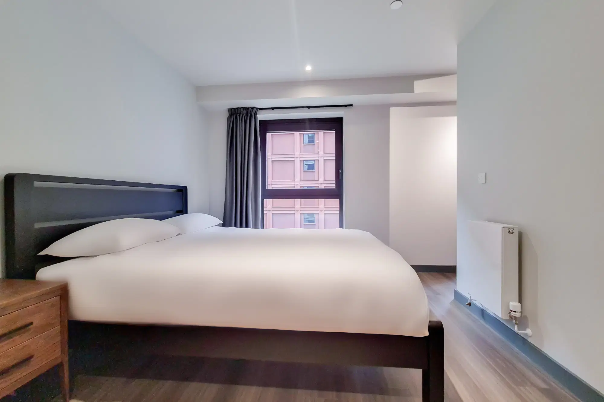 Luna, London – Studio