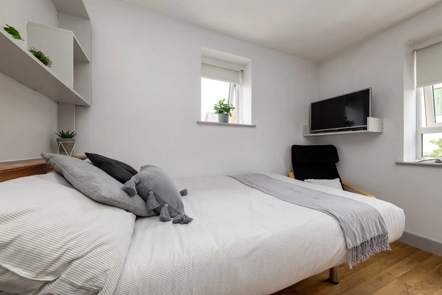 Collegiate St James Street, Portsmouth – Premium Plus Studio