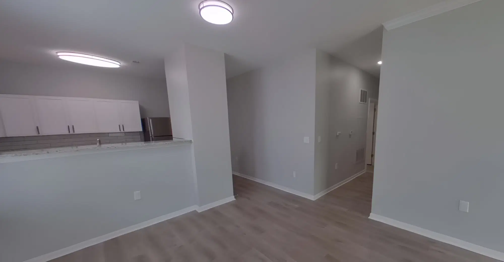 Sugar Run, New Albany – The Tisbury Renovated - 2 Bed 2 Bath