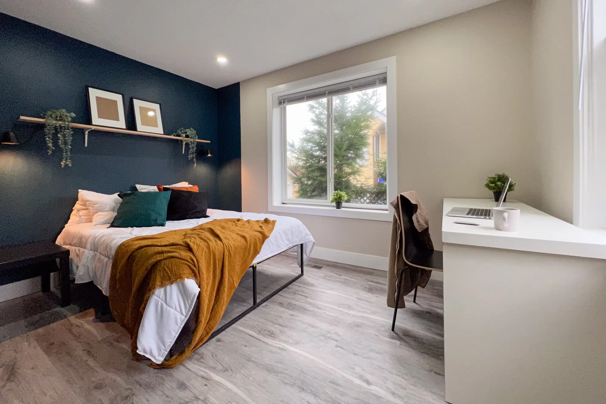 2012 7th Ave, New Westminster – Jericho Beach Room (1 Bed 1 Bath)