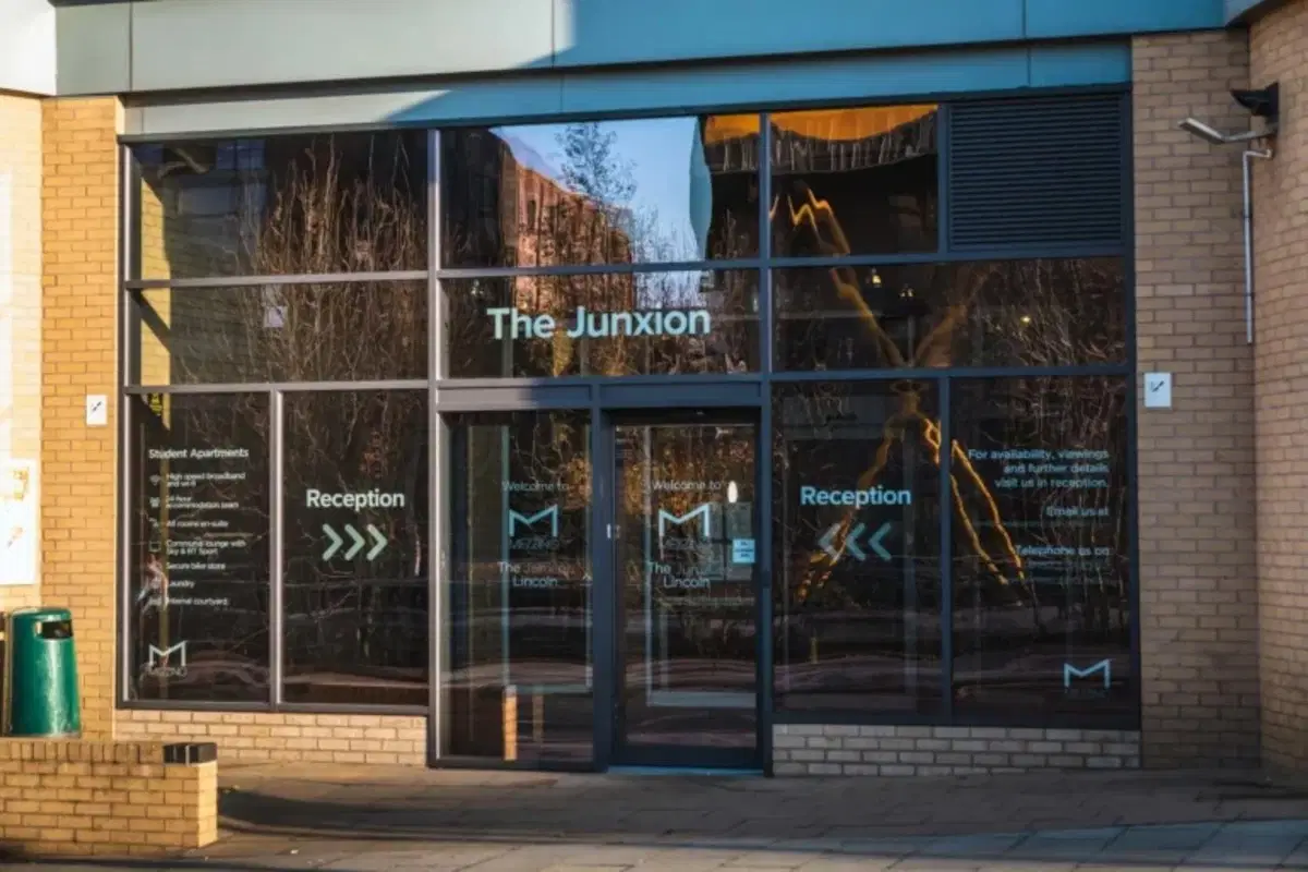 The Junxion, Lincoln – Exterior