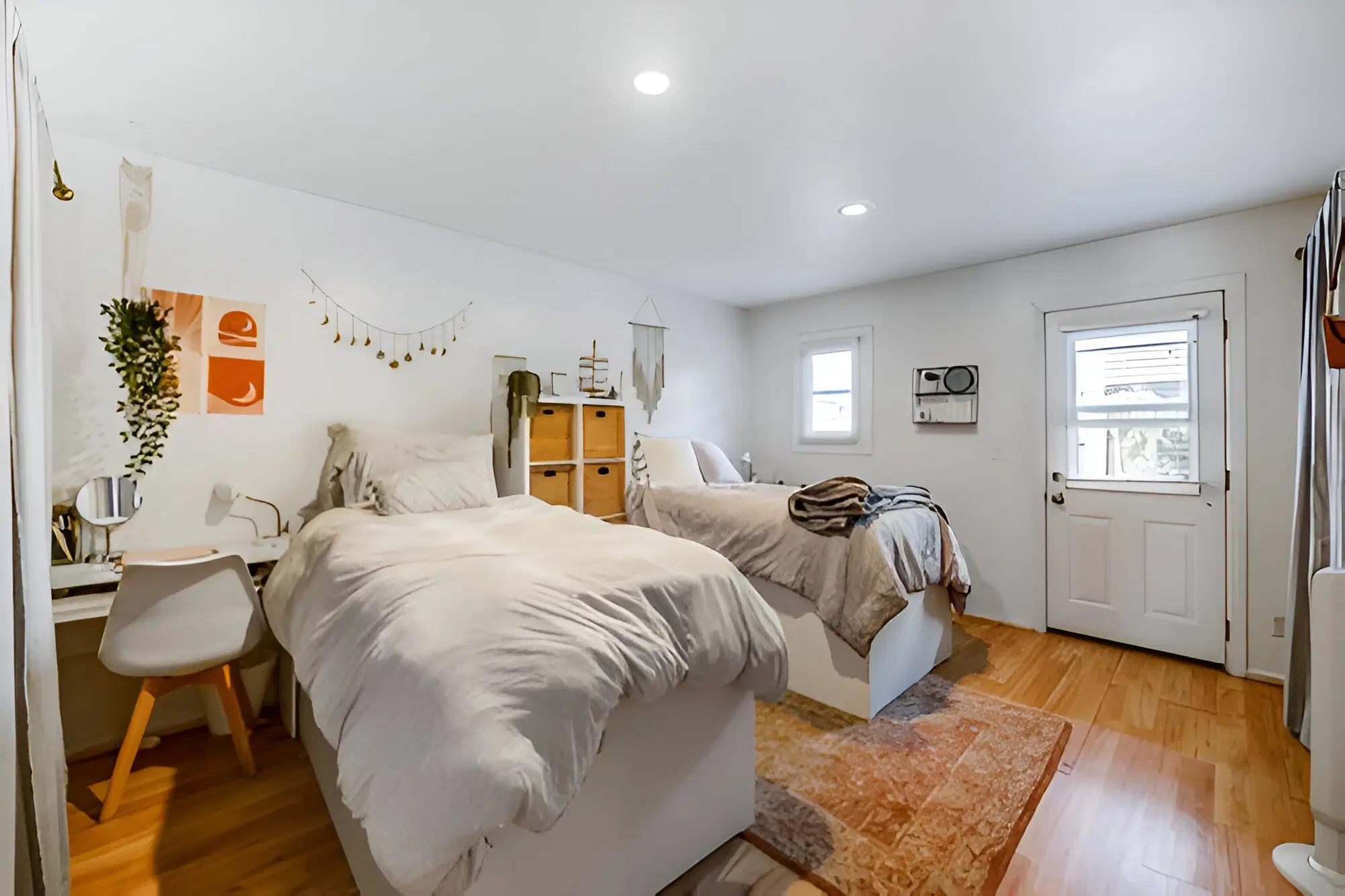 Solis Isla Vista, Goleta – Room in 2 Bedroom 1 Bathroom | 2x1