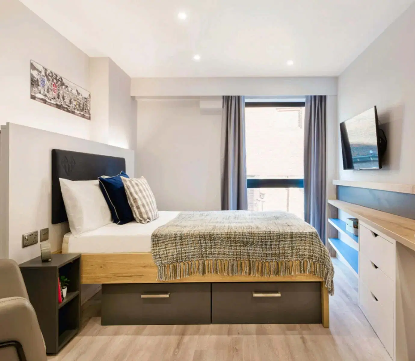 Iconinc Gravity, Lincoln – Smart Apartment