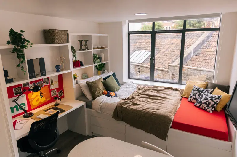 Stonebridge House, Bristol – Silver Studio