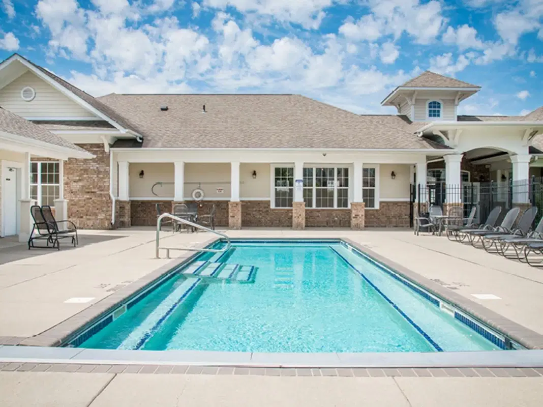 The Summit & Jacob Heights, Mankato – Amenities