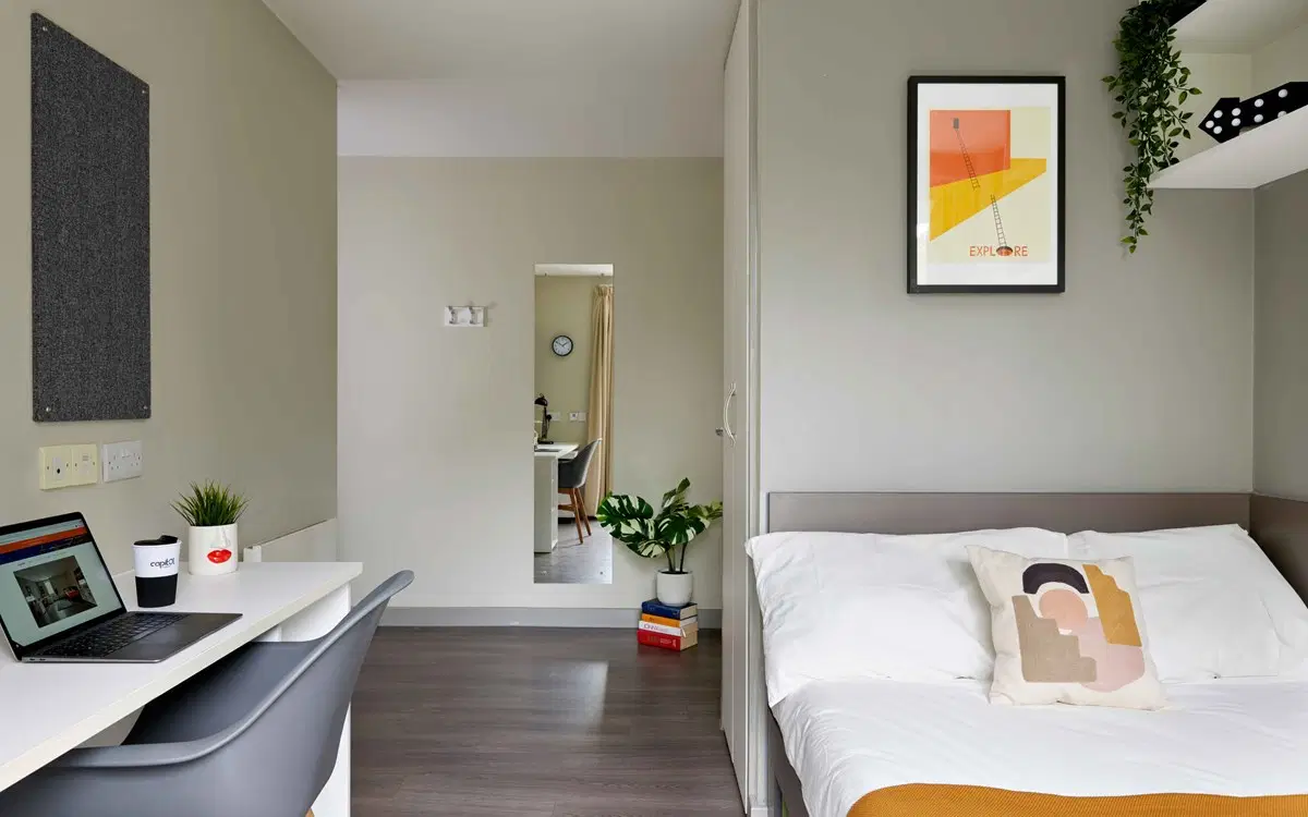 Saw Mill, Huddersfield – Classic Plus En-suite