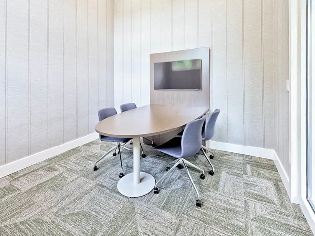 University Walk, Charlotte – Amenities