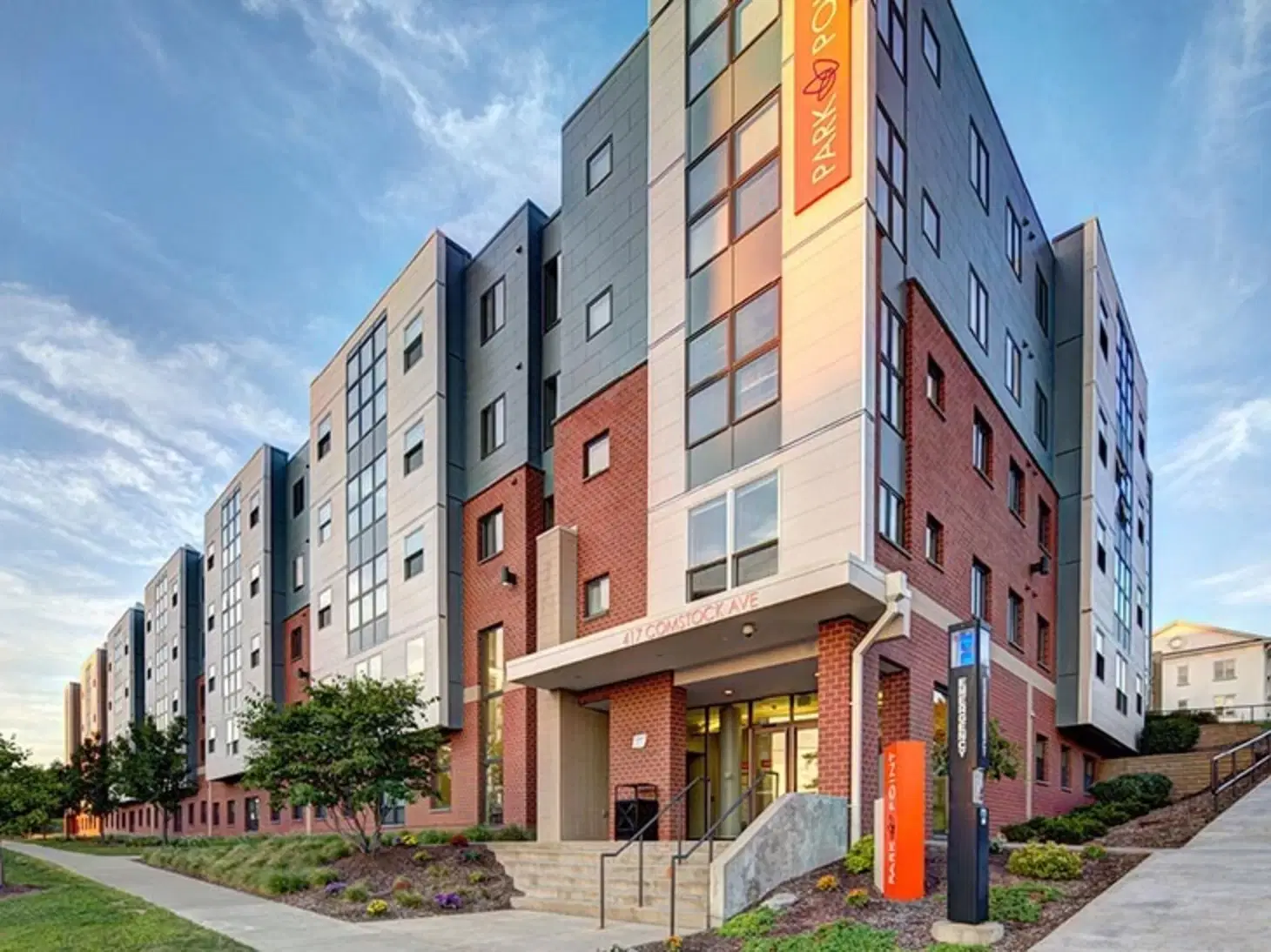 Park Point, Syracuse – Exterior