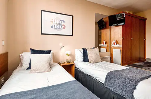 Burges House, Coventry – Deluxe Twin Studio