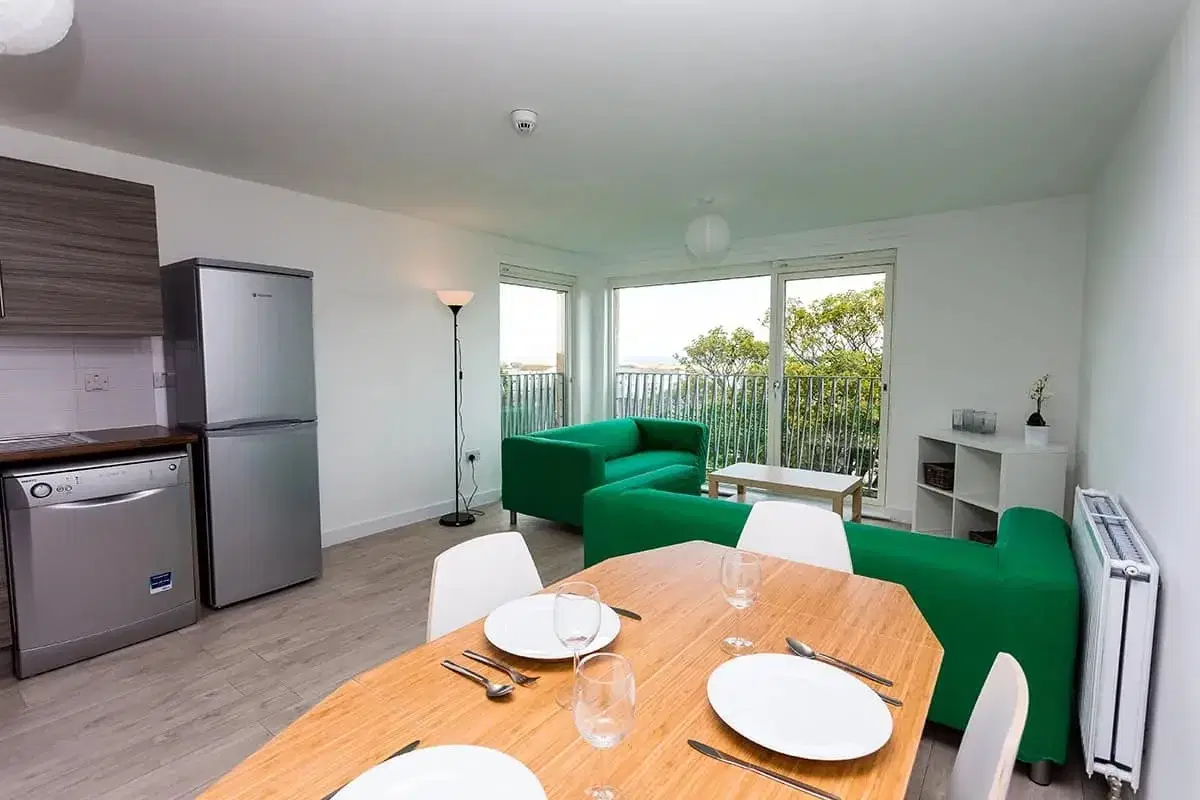 403 King Street, Aberdeen – Amenities