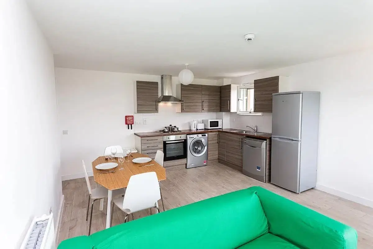 403 King Street, Aberdeen – Kitchen