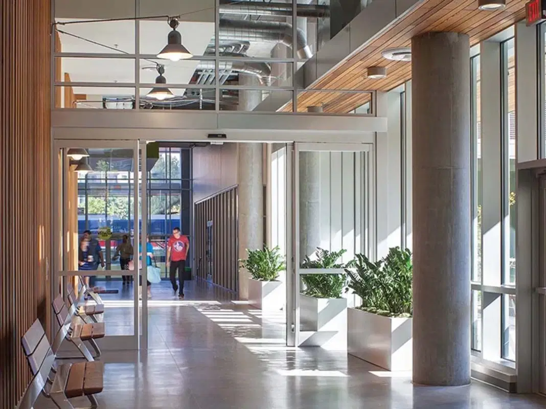 University Pointe At College Station, Portland – Amenities