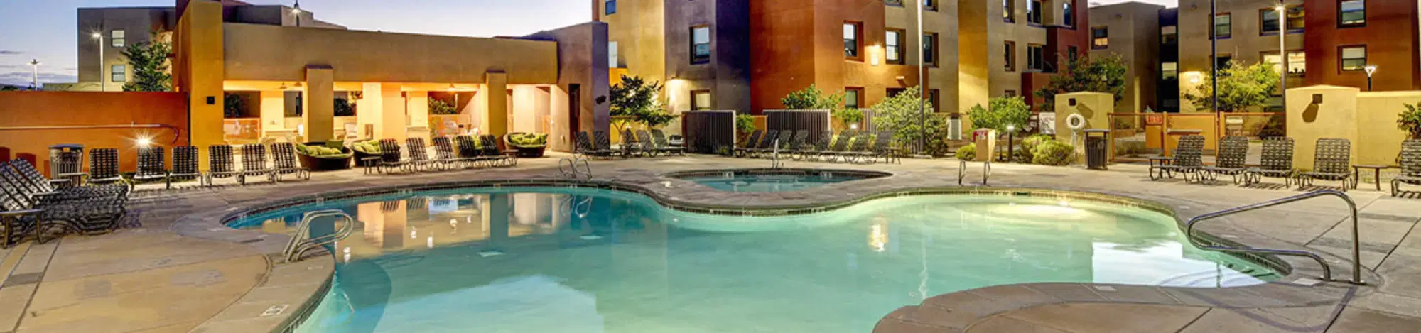 Lobo Village, Albuquerque – Exterior