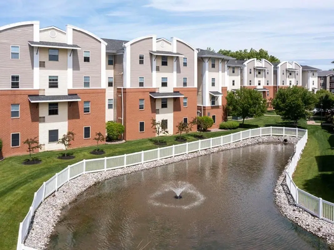 University Village At Sweethome, Amherst – Exterior