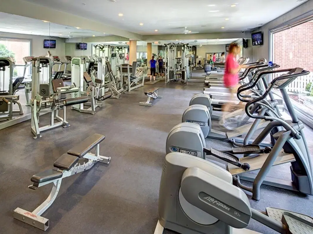 Newtown Crossing, Lexington – Amenities