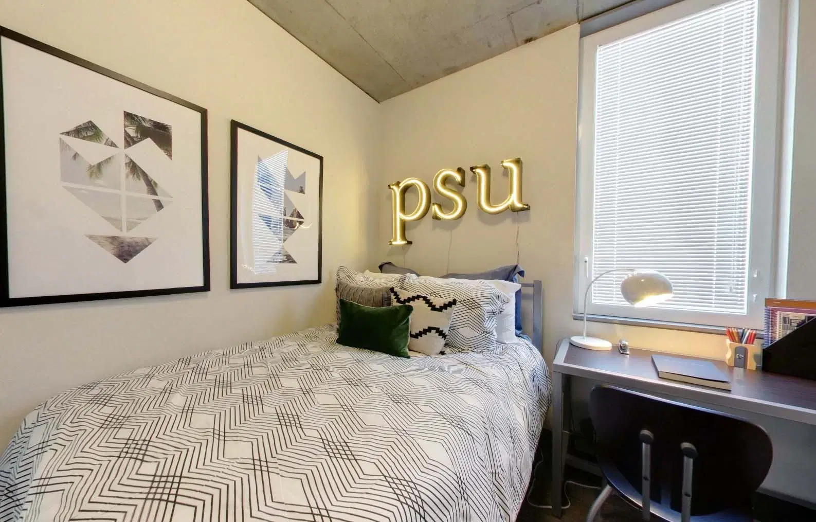 University Pointe At College Station, Portland – Room in 4 Bed - 2 Bath