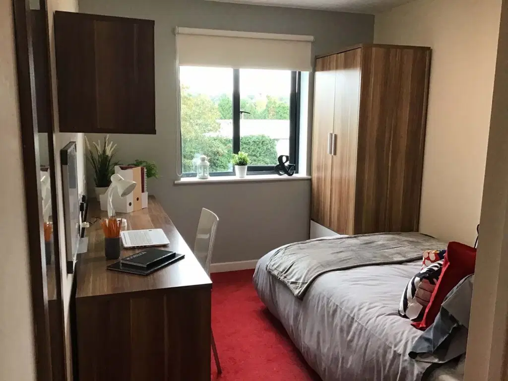Canterbury Student Village, Canterbury – Classic En-Suite Ground Floor, Kentish House