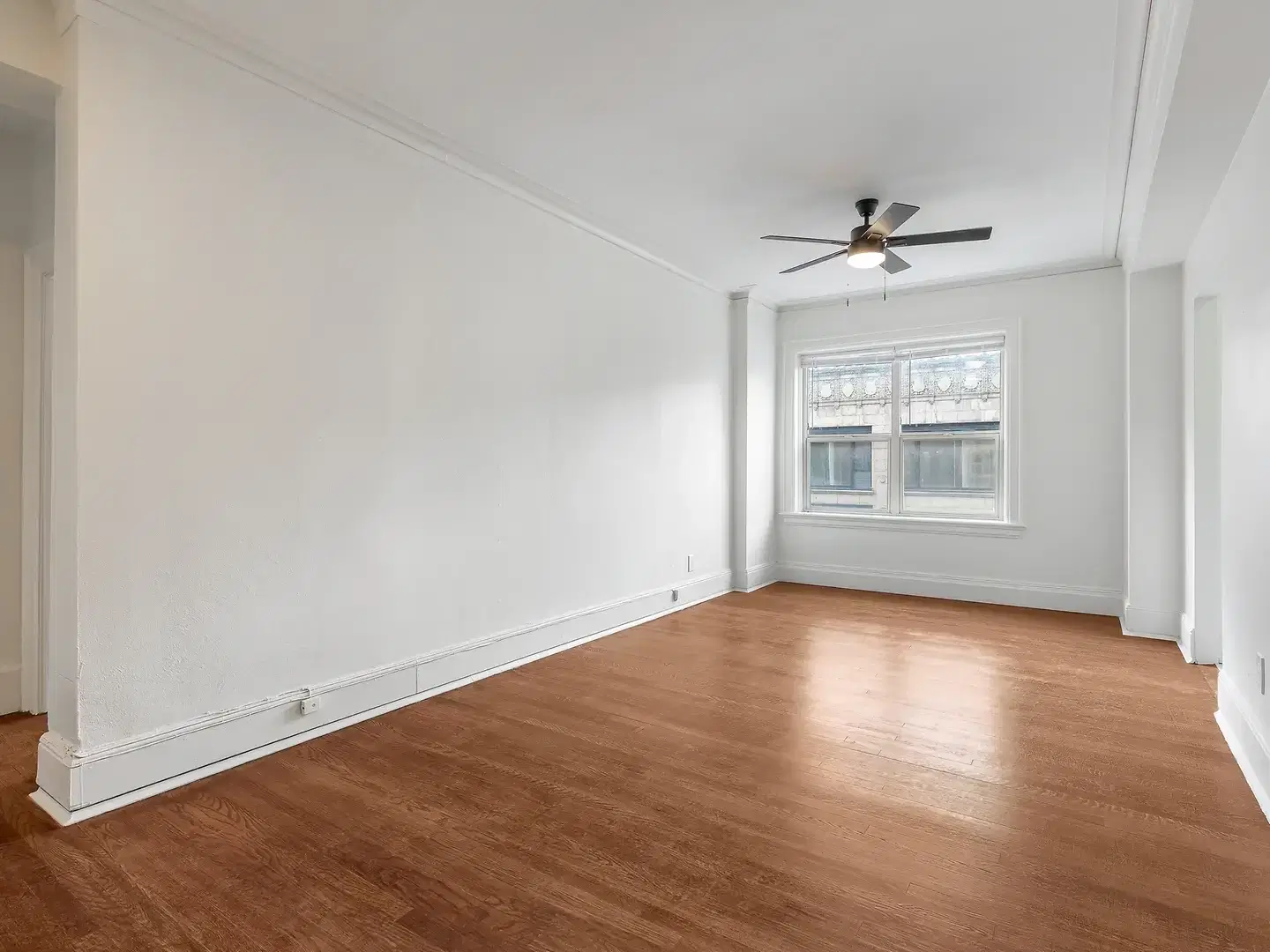 Yugo Seattle Wilsonian, Seattle – 2 Bed, 1 Bath Plus Renovated