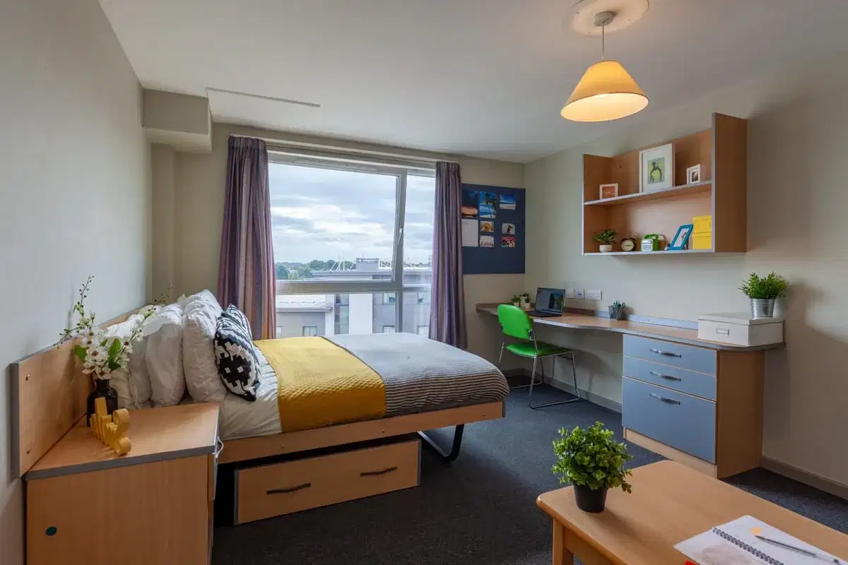 Filbert Village, Leicester