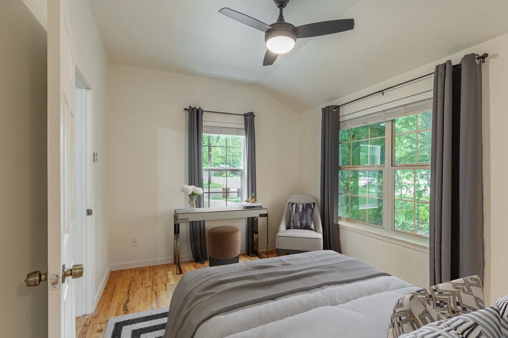 June Homes 78752, Austin – #1229A: Highland