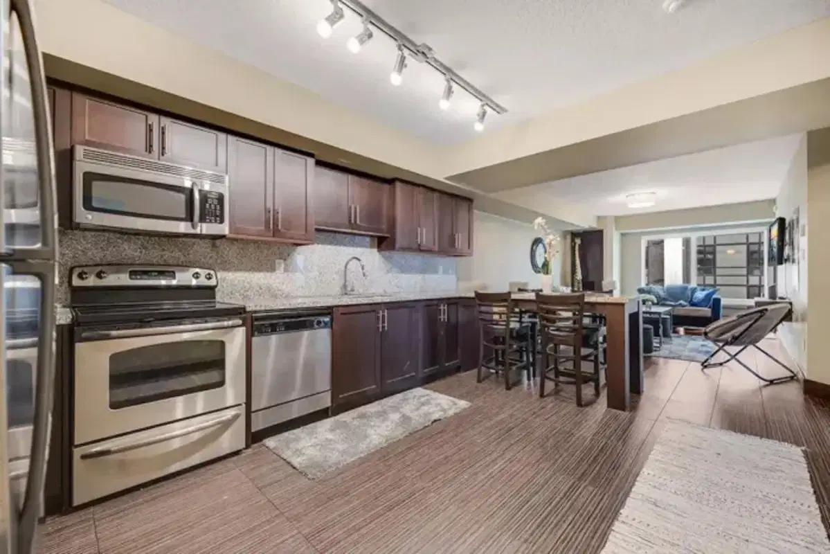 King Street Towers, Waterloo – Kitchen