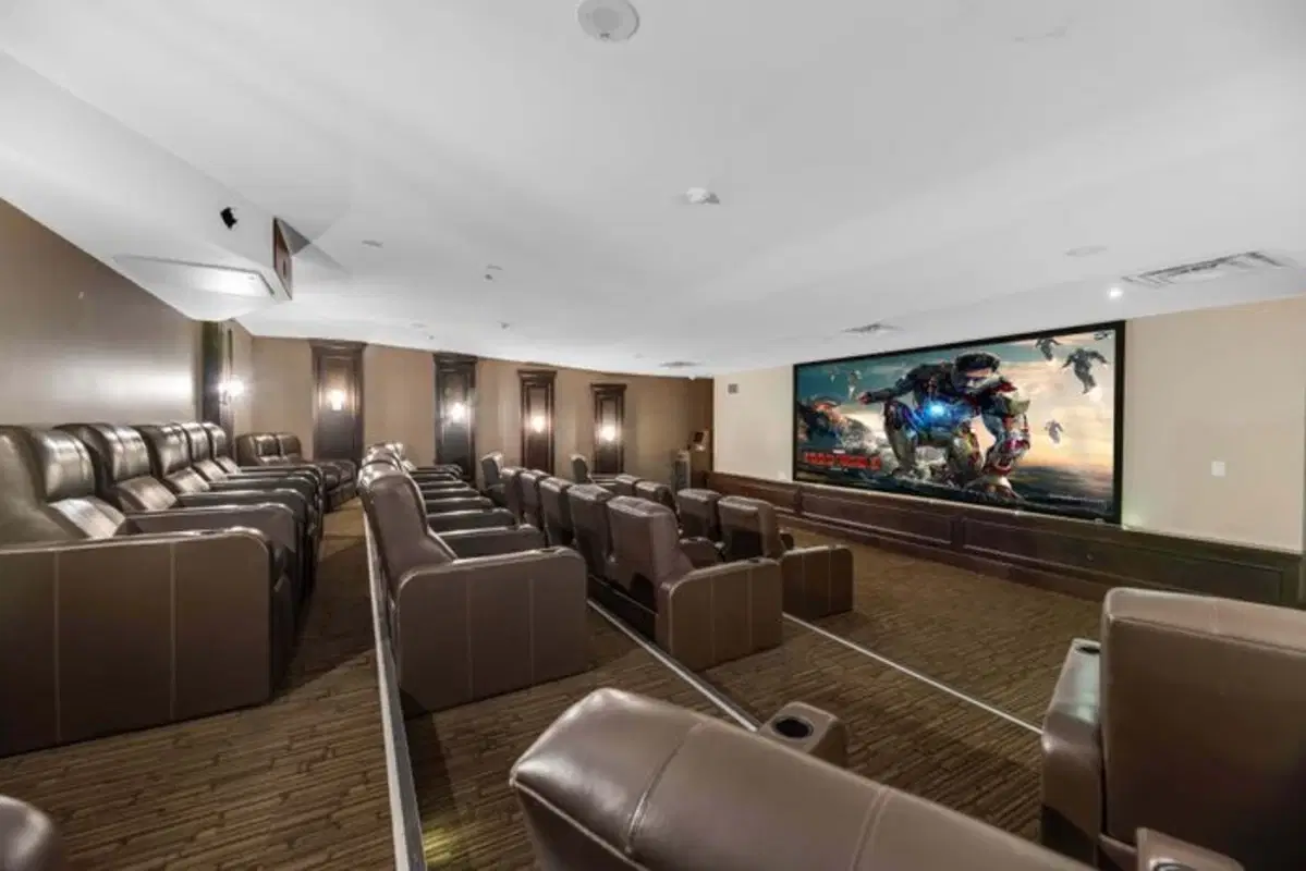 King Street Towers, Waterloo – Common Area