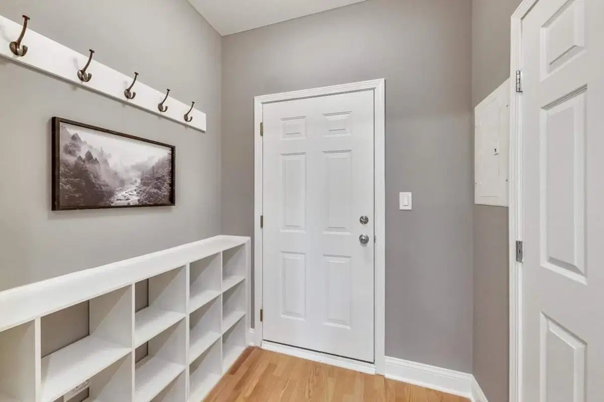6156 S Kenwood Ave, Chicago – Amenities