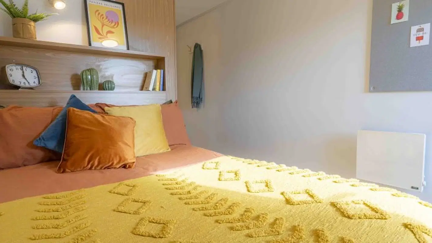 iQ Leeds, Leeds – Silver En Suite